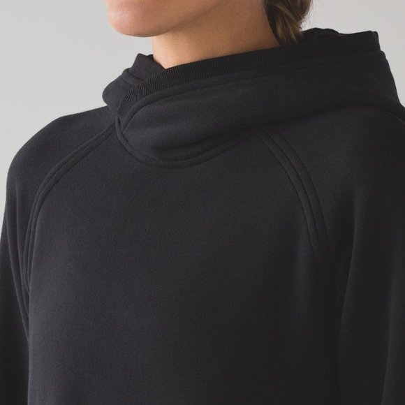 NWOT Lululemon Fleece Please Pullover Black - Picture 2 of 3